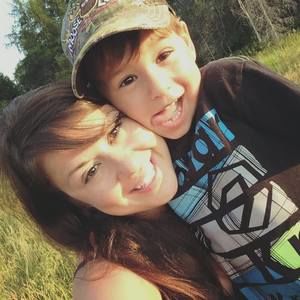 Meet your Posher, Andrée anne